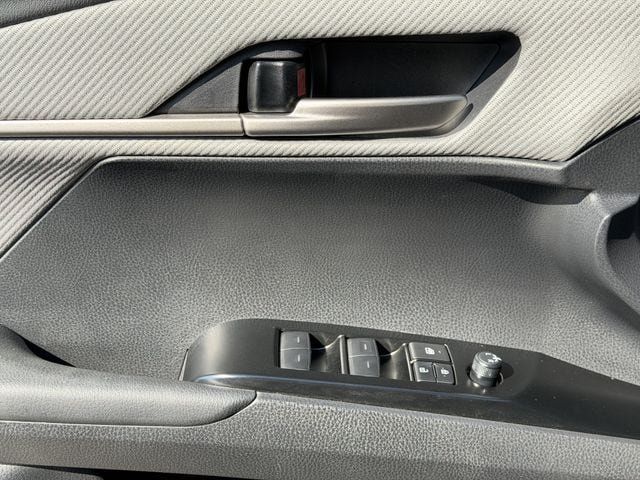 Certified 2026 Toyota Camry SE w/ Convenience Package FWD image 22