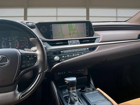 Used 2021 Lexus ES 350 w/ Premium Package FWD image 6