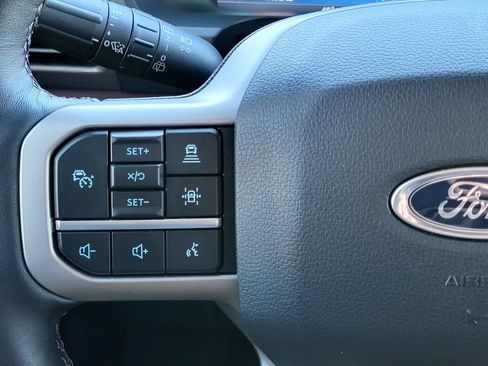 Used 2024 Ford Expedition Limited w/ Excursion Package image 20