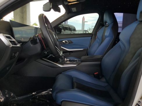Used 2025 BMW M3 Competition AWD/4WD image 18