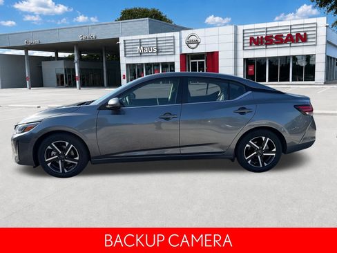 Used 2024 Nissan Sentra SV FWD image 7