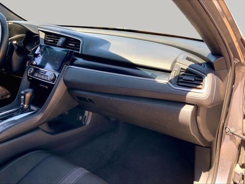 Used 2019 Honda Civic Sport image 19