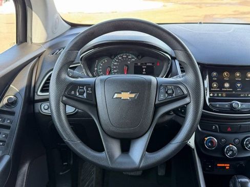 Used 2019 Chevrolet Trax LS w/ Tint and Cruise Package image 32