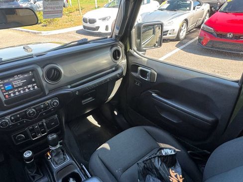 Used 2021 Jeep Wrangler Unlimited Sport AWD/4WD image 16