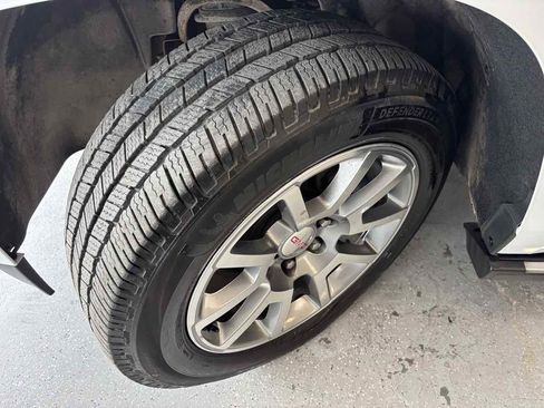 Used 2016 GMC Yukon XL Denali w/ Open Road Package image 32