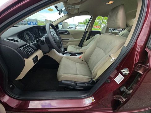 Used 2016 Honda Accord LX image 12