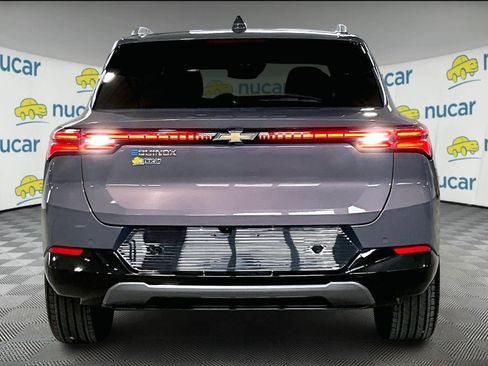 Used 2025 Chevrolet Equinox EV LT w/ Convenience Package image 5