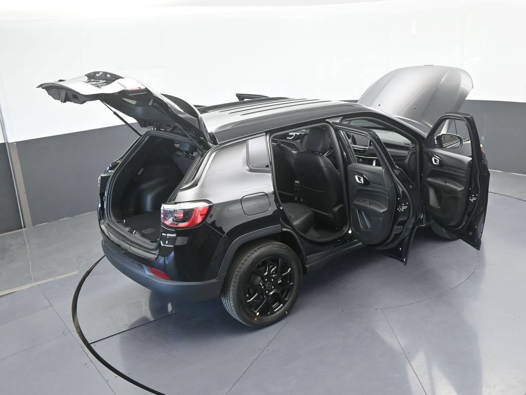 New 2026 Jeep Compass Latitude AWD/4WD image 62