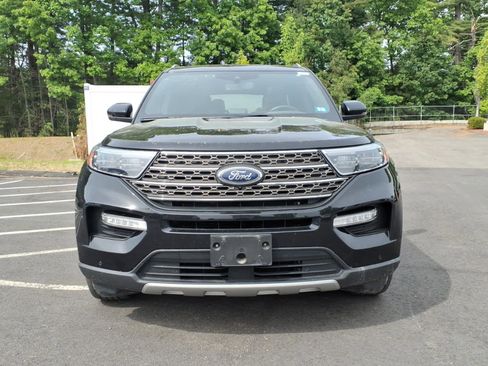 Used 2023 Ford Explorer King Ranch w/ Technology Package AWD/4WD image 2