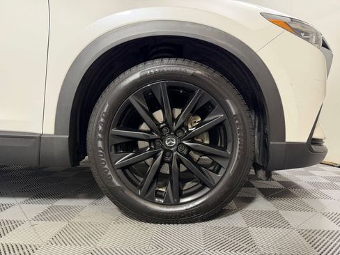 Used 2023 MAZDA CX-9 Touring Plus AWD/4WD image 9