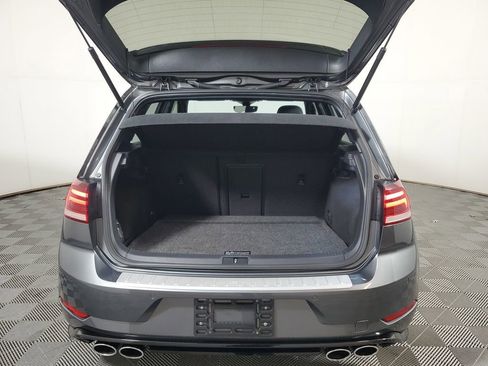 Used 2019 Volkswagen Golf R 4-Door image 8
