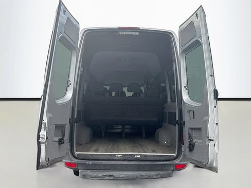 Used 2013 Mercedes-Benz Sprinter 2500 image 8