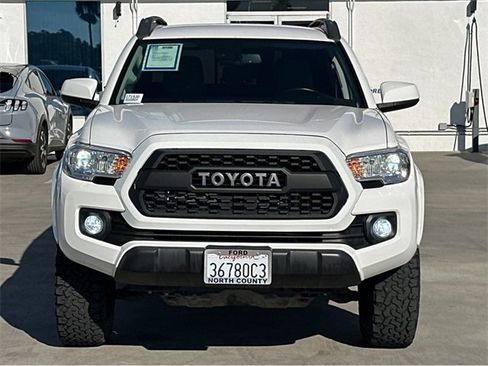 Used 2021 Toyota Tacoma SR5 image 2