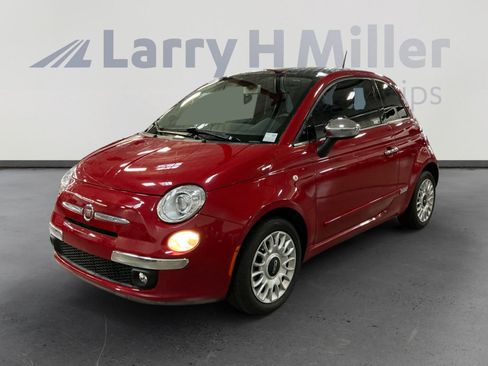 Used 2013 FIAT 500 Lounge image 1