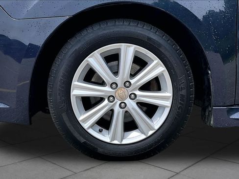 Used 2012 Subaru Legacy 2.5i w/ Alloy Wheel Pkg AWD/4WD image 11