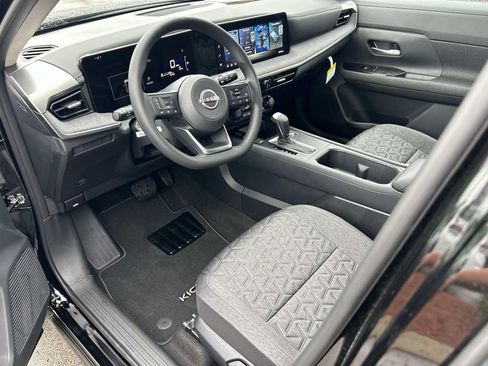 New 2026 Nissan Kicks SV w/ Cold Weather Package AWD/4WD image 14