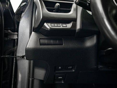 Used 2022 Lexus UX 250h w/ Premium Package image 40