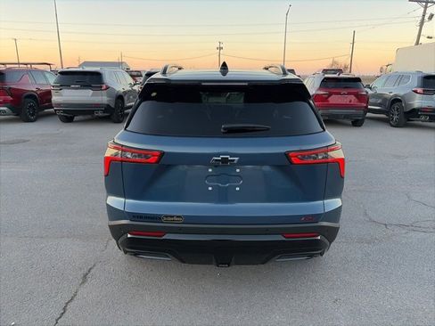 New 2026 Chevrolet Equinox RS w/ LPO, Floor Liner Package image 5