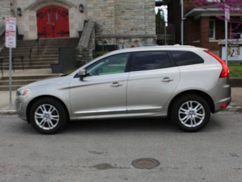 Used 2014 Volvo XC60 3.2 FWD image 9