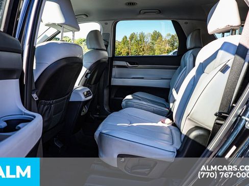 Used 2024 Hyundai Palisade SEL image 21