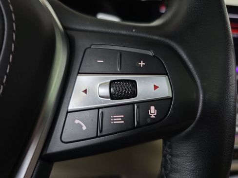 Used 2022 BMW X6 xDrive40i AWD/4WD image 21