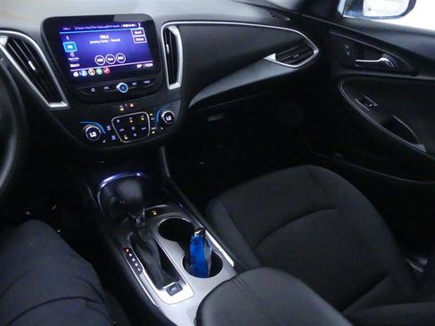 Used 2023 Chevrolet Malibu LT w/ Driver Confidence Package FWD image 14