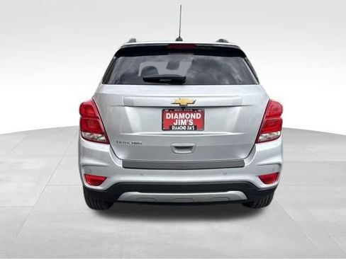 Used 2022 Chevrolet Trax LT w/ Driver Confidence Package AWD/4WD image 5
