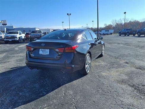Used 2023 Nissan Altima 2.5 SL image 15