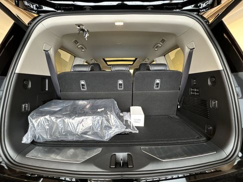 New 2026 INFINITI QX80 Luxe w/ Exterior Package image 25