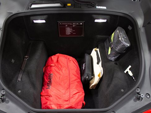 Used 2018 Ferrari 488 GTB RWD image 35
