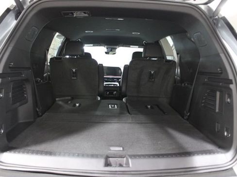 New 2026 Chevrolet Traverse Z71 w/ Enhanced Driving Package AWD/4WD image 14