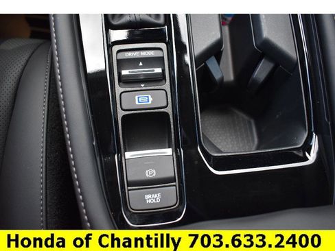 Used 2024 Honda Accord Touring image 19