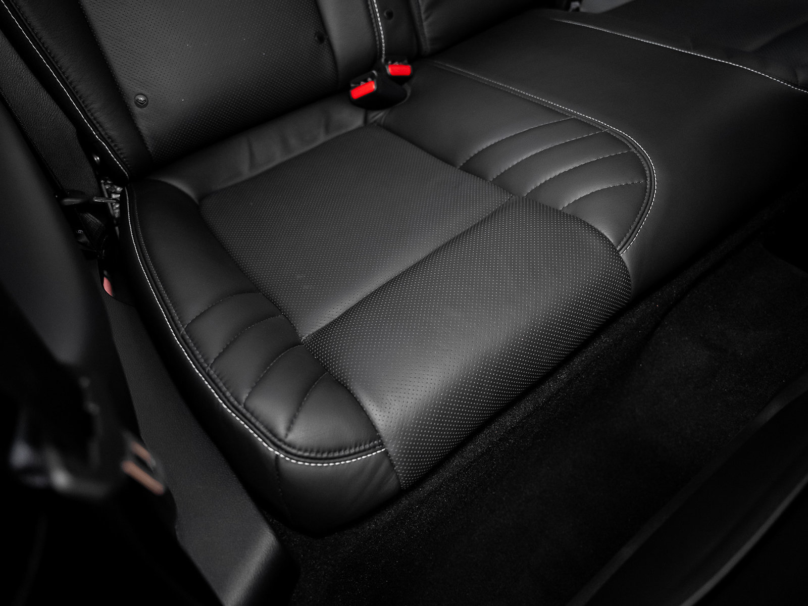 Used 2023 Dodge Challenger SRT Hellcat RWD image 36