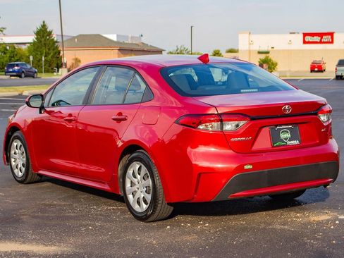 Used 2021 Toyota Corolla LE FWD image 7