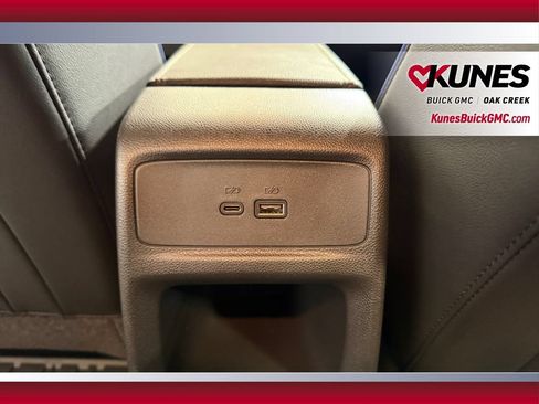 Used 2026 Buick Envista Sport Touring w/ Convenience I Package FWD image 34