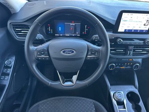 Certified 2024 Ford Escape Active FWD image 15