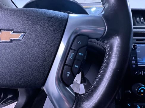 Used 2015 Chevrolet Traverse LT w/ Style and Technology Package image 20