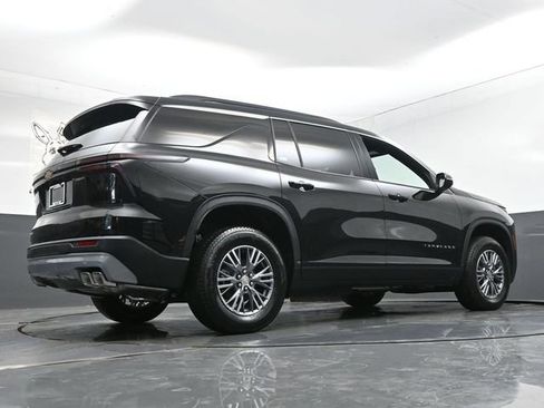New 2026 Chevrolet Traverse LT FWD image 12