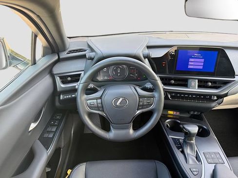 Used 2023 Lexus UX 250h FWD w/ Accessory Package (Z2) image 17
