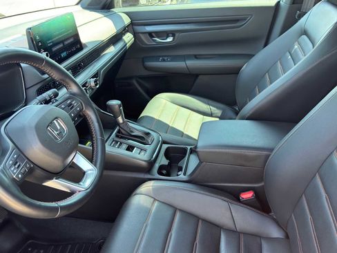 Used 2025 Honda CR-V Sport-L image 10