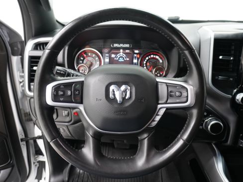 Used 2022 RAM 1500 Big Horn AWD/4WD image 17