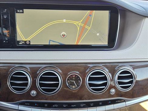 Used 2016 Mercedes-Benz S 550 4MATIC Sedan image 15