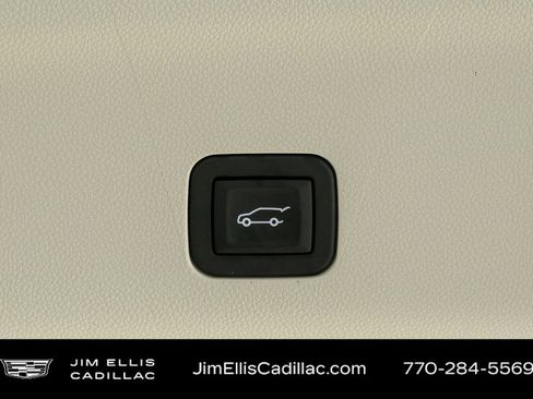 Used 2026 Cadillac Escalade Platinum Sport w/ LPO, ONYX Package image 36