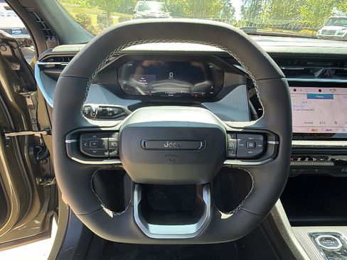 New 2026 Jeep Cherokee Laredo AWD/4WD image 21