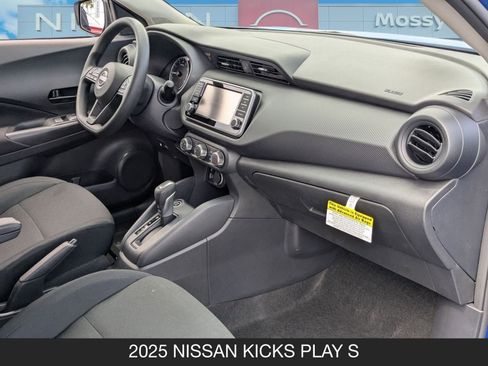 New 2025 Nissan Kicks Play S image 23
