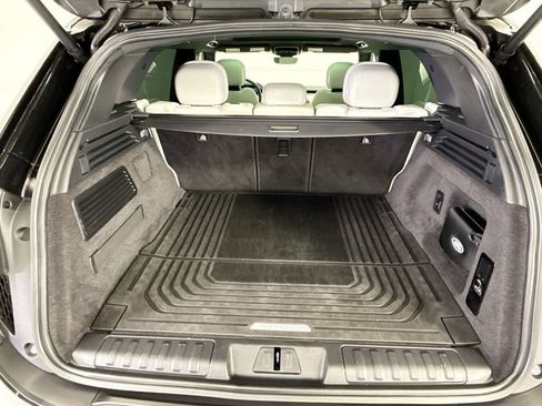 Used 2024 Land Rover Range Rover Sport SE image 27