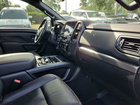 Used 2024 Nissan Titan PRO-4X w/ Pro-4x Convenience Package AWD/4WD image 31