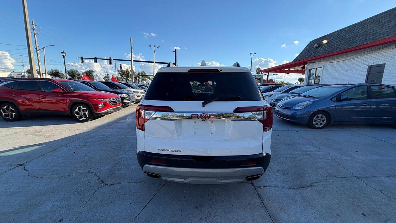 Used 2020 GMC Acadia SLT w/ Driver Alert Package II FWD image 7