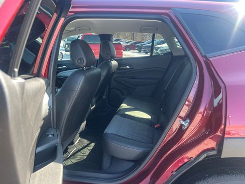 Used 2025 Chevrolet Trax LT w/ Driver Confidence Package image 16