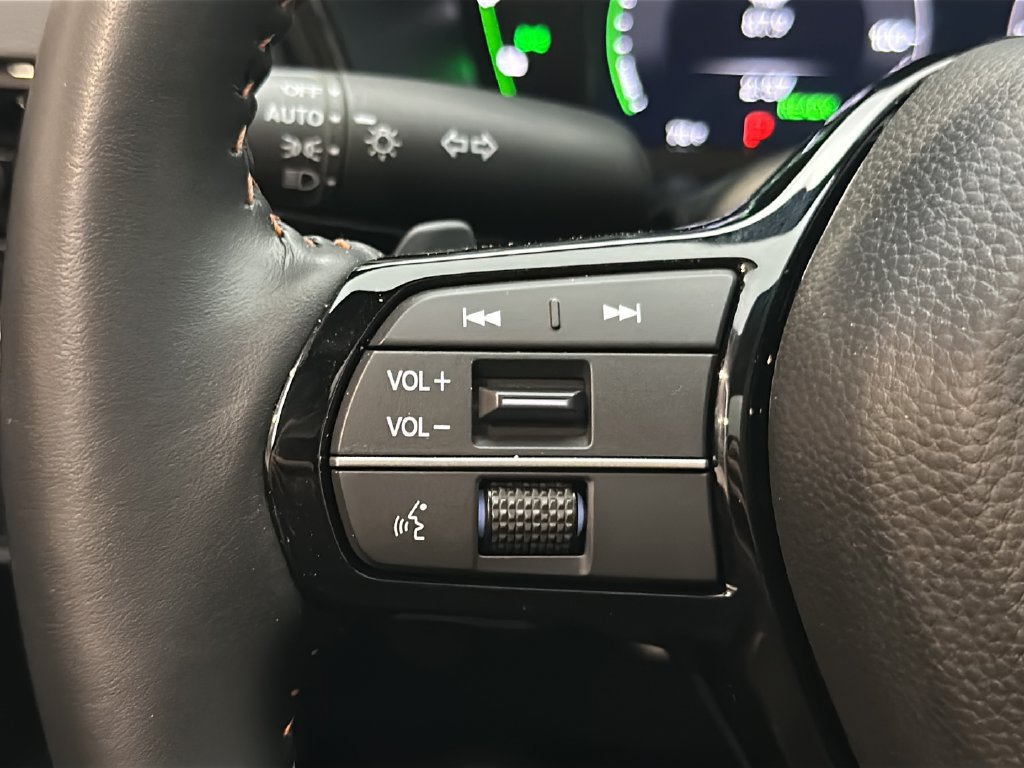 Certified 2026 Honda CR-V Sport Touring image 29